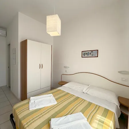 Meuble Anita Szálloda Cesenatico