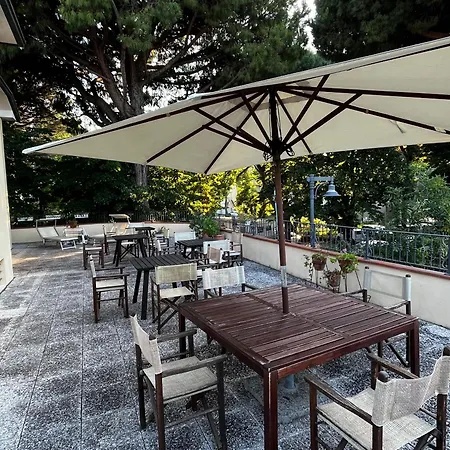 Meuble Anita Szálloda Cesenatico